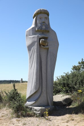 성 니코데모_photo by Ggal_at the Valley of the Saints in Carnoet_France.jpg